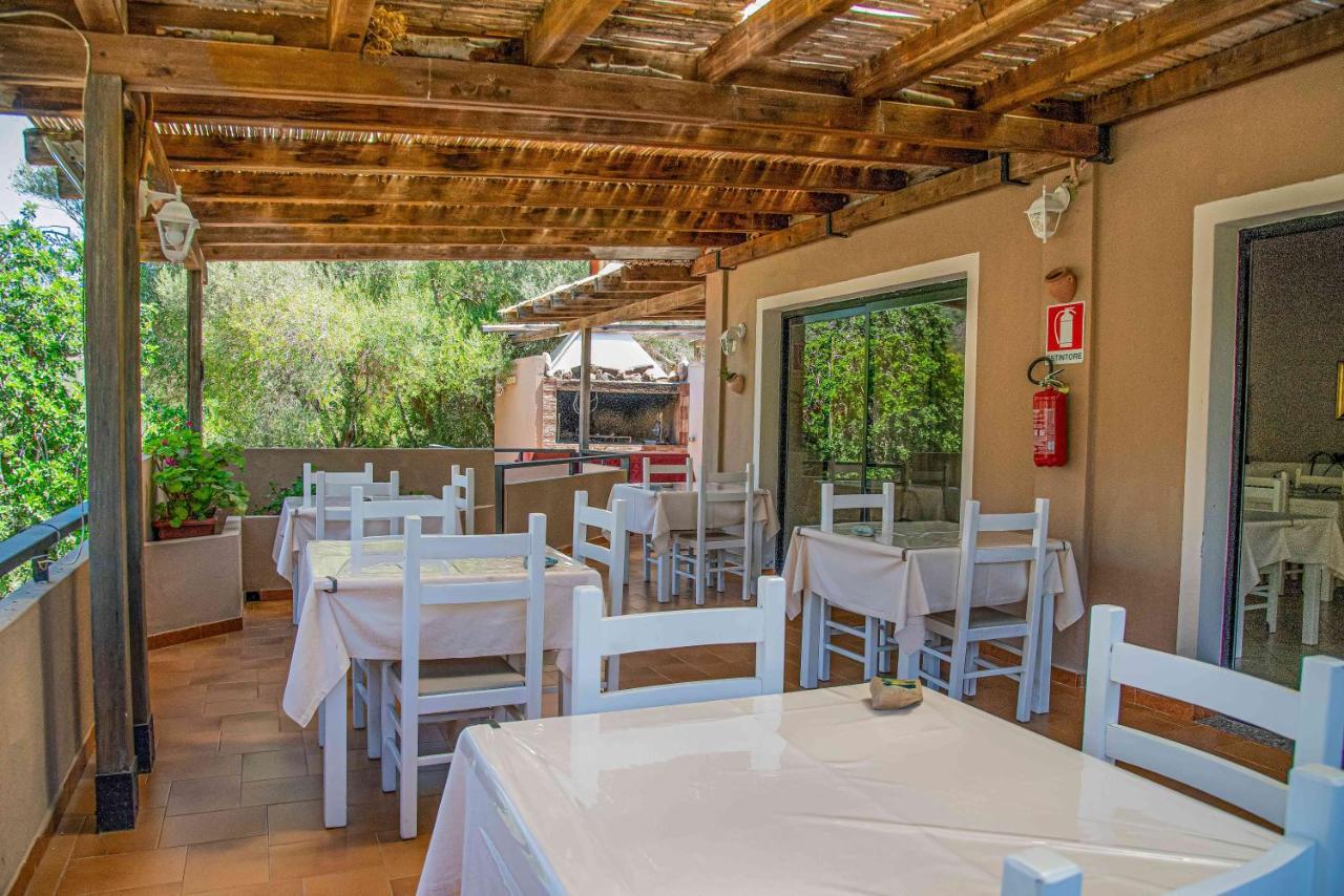 Hotel L'Oleandro Villasimius Kültér fotó