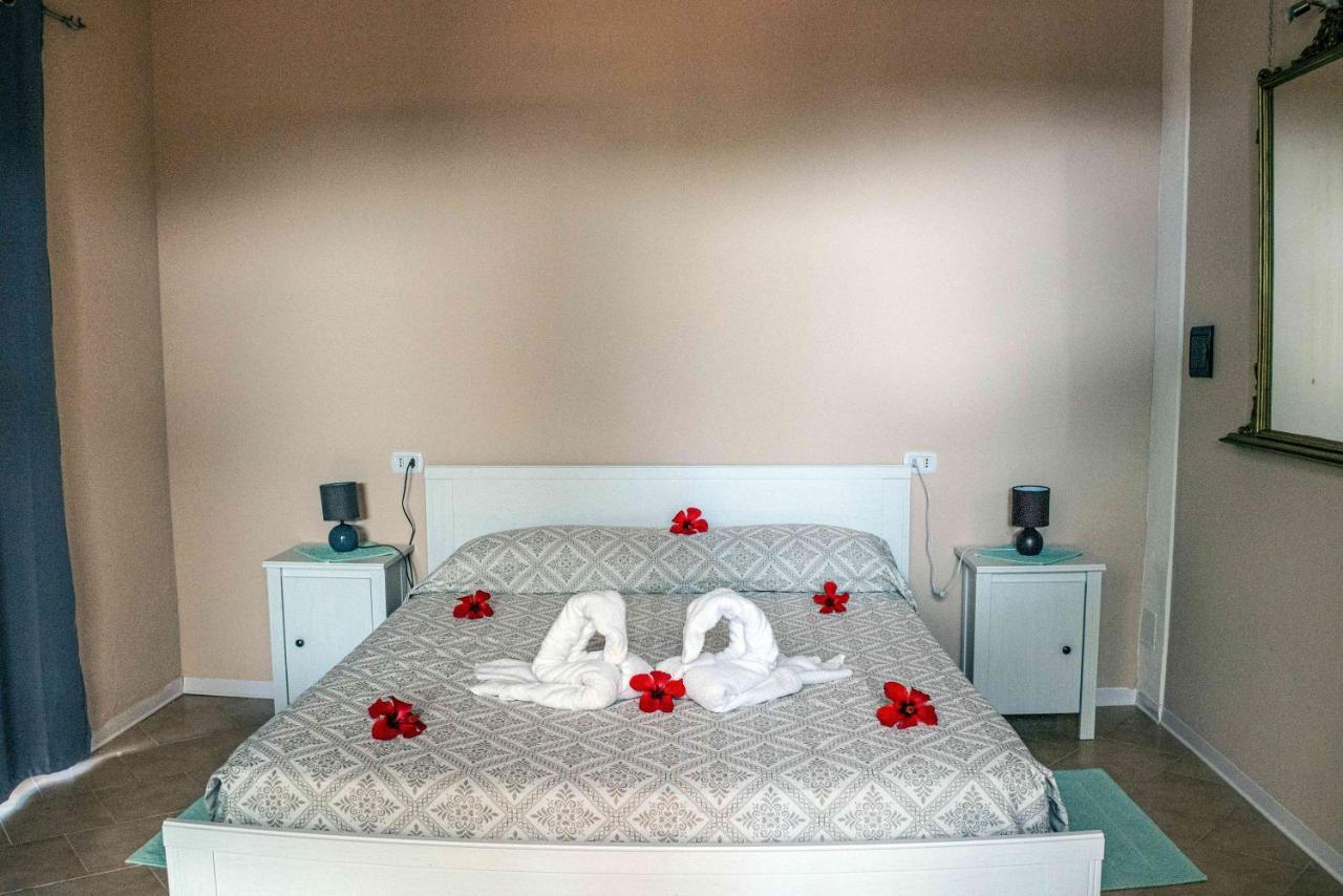 Hotel L'Oleandro Villasimius Kültér fotó