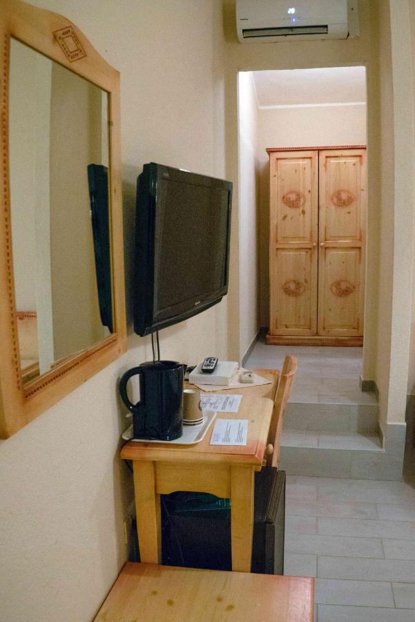 Hotel L'Oleandro Villasimius Kültér fotó